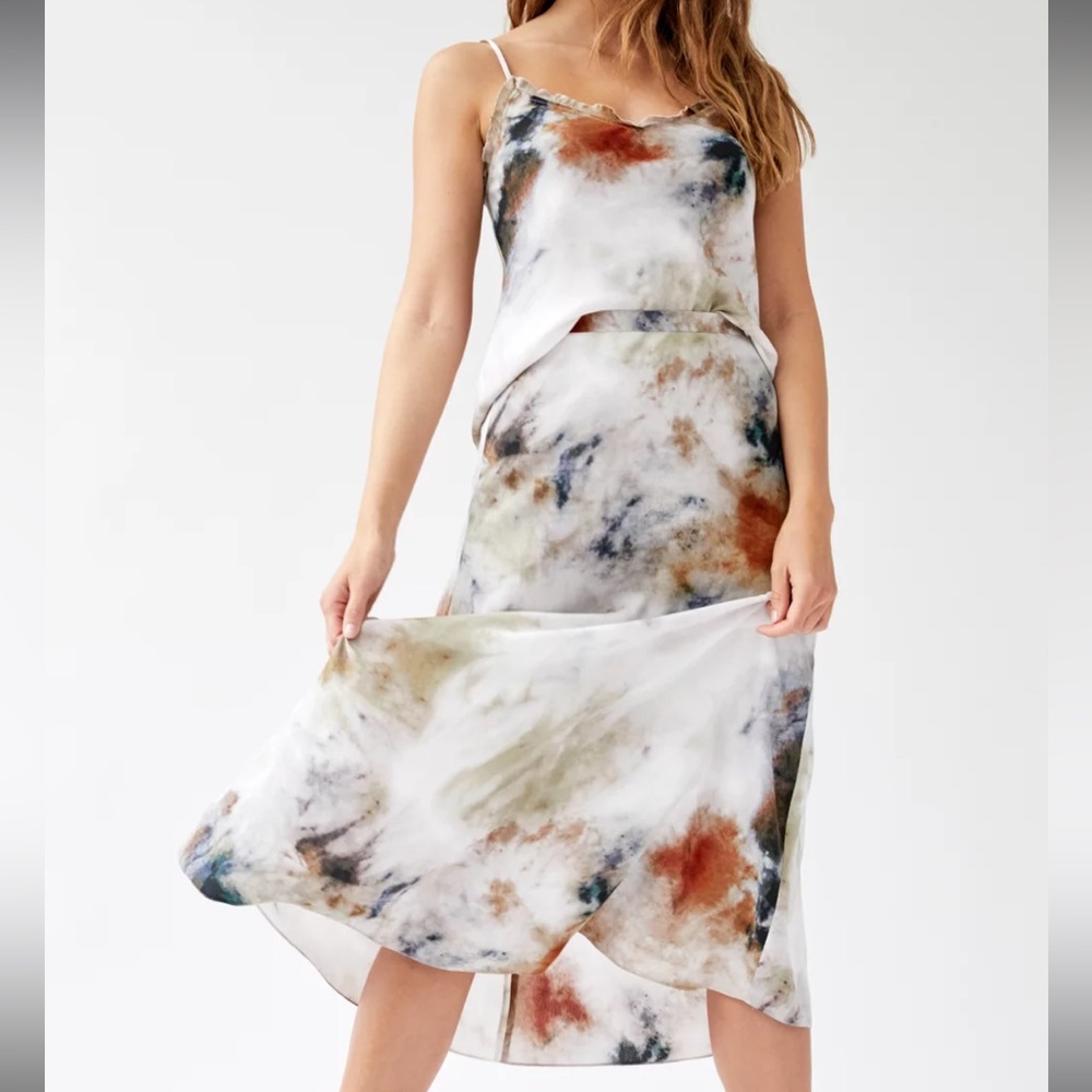 Aritzia Wilfred Tie Dye SET Slip Skirt and Top